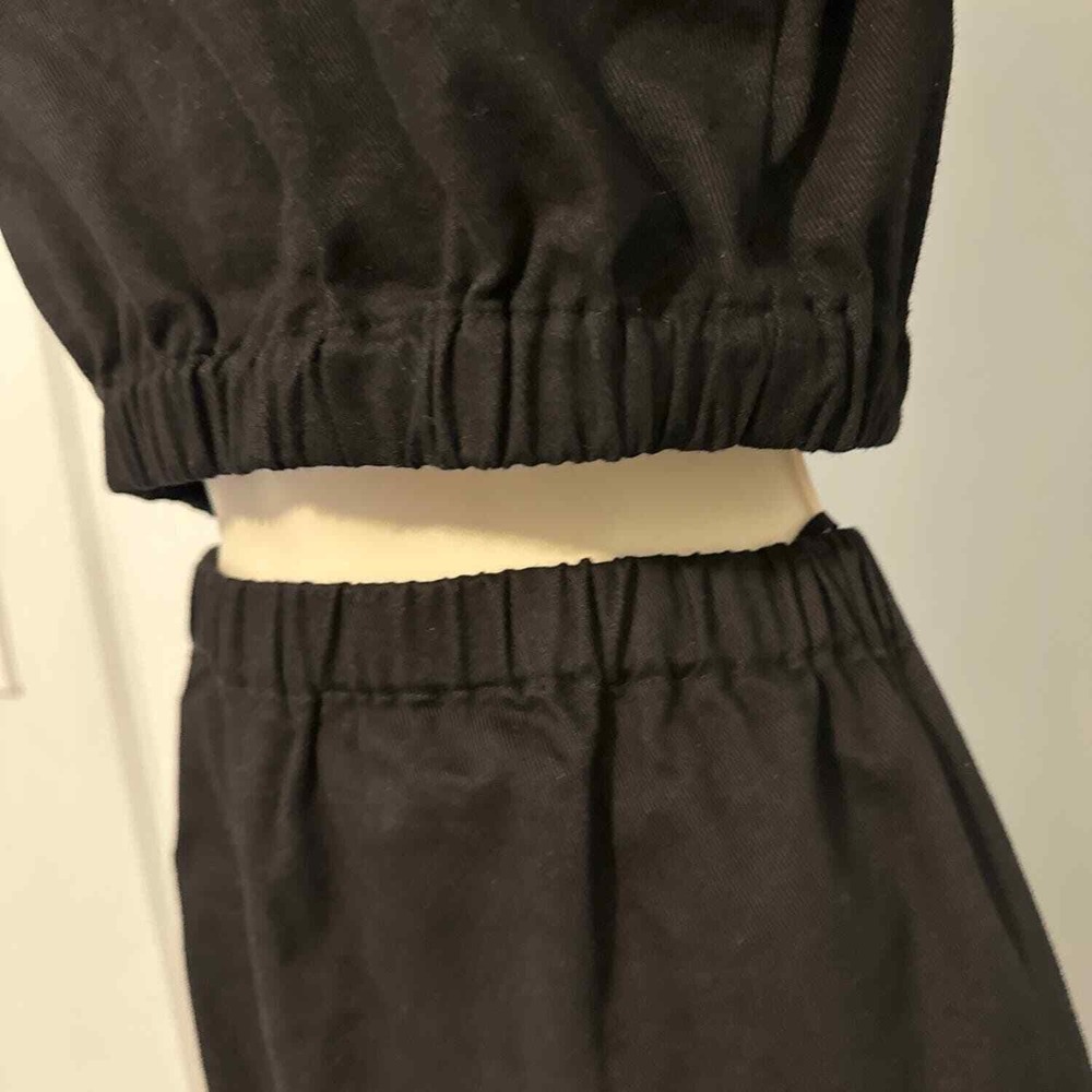 Line and Dot Black Two Piece Set‎ Crop Top and Midi Skirt Small LD4378B - Picture 6 of 15